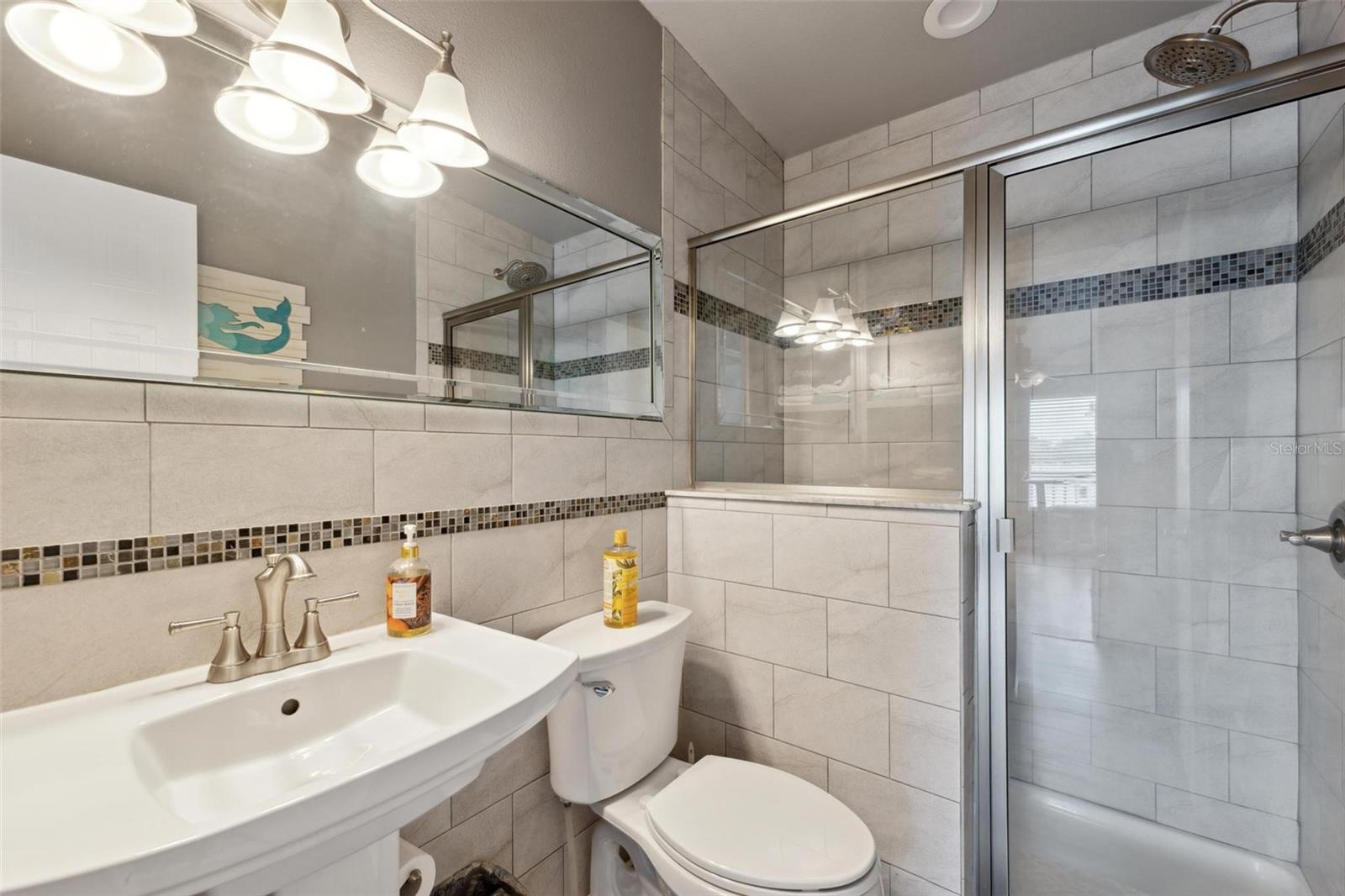 SIGNAL COVE - Residential