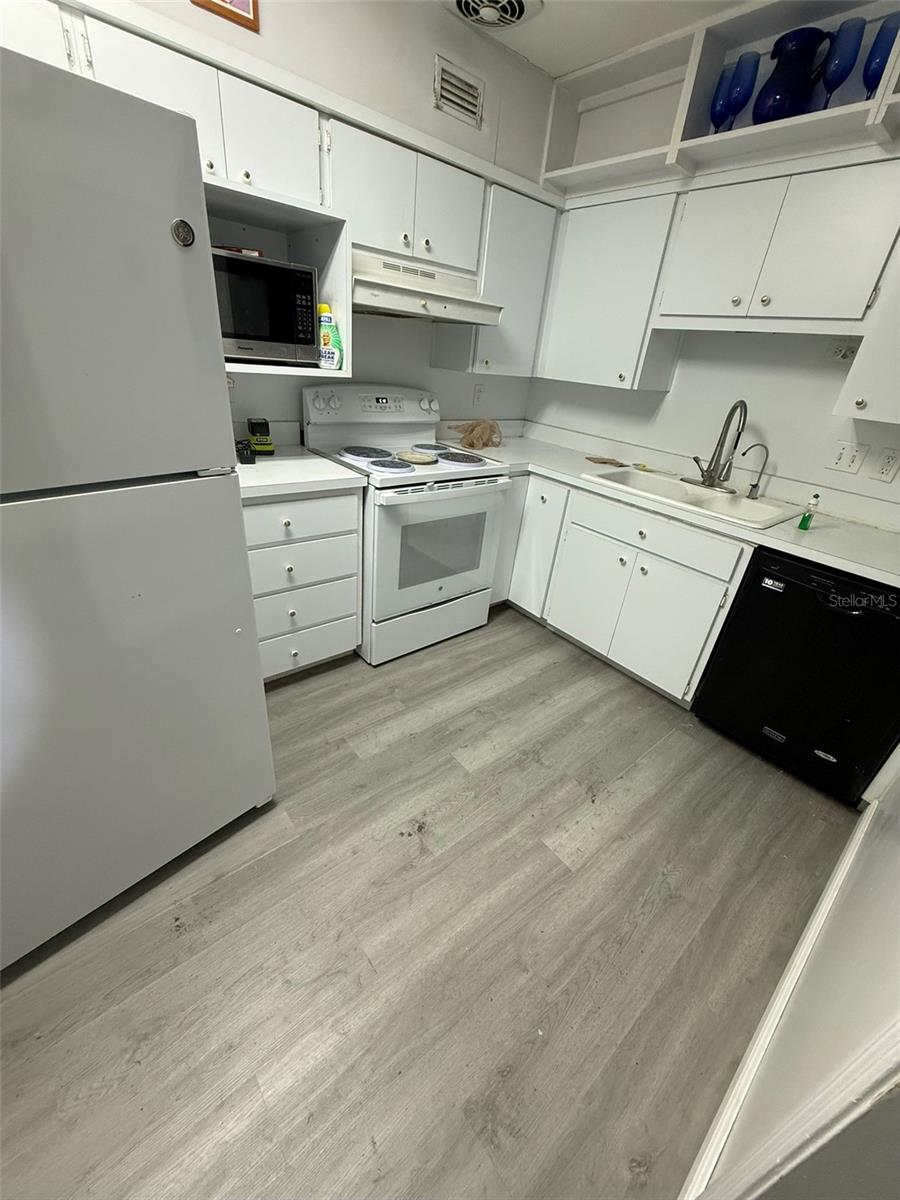 PLAZA TERRACE SUB - Residential