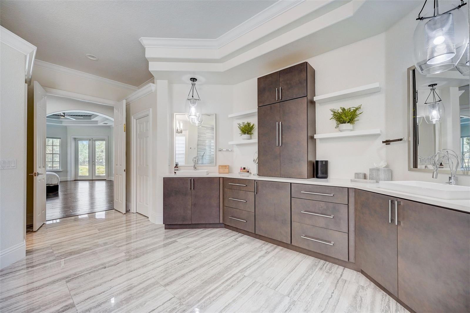 KEENES POINTE - Residential