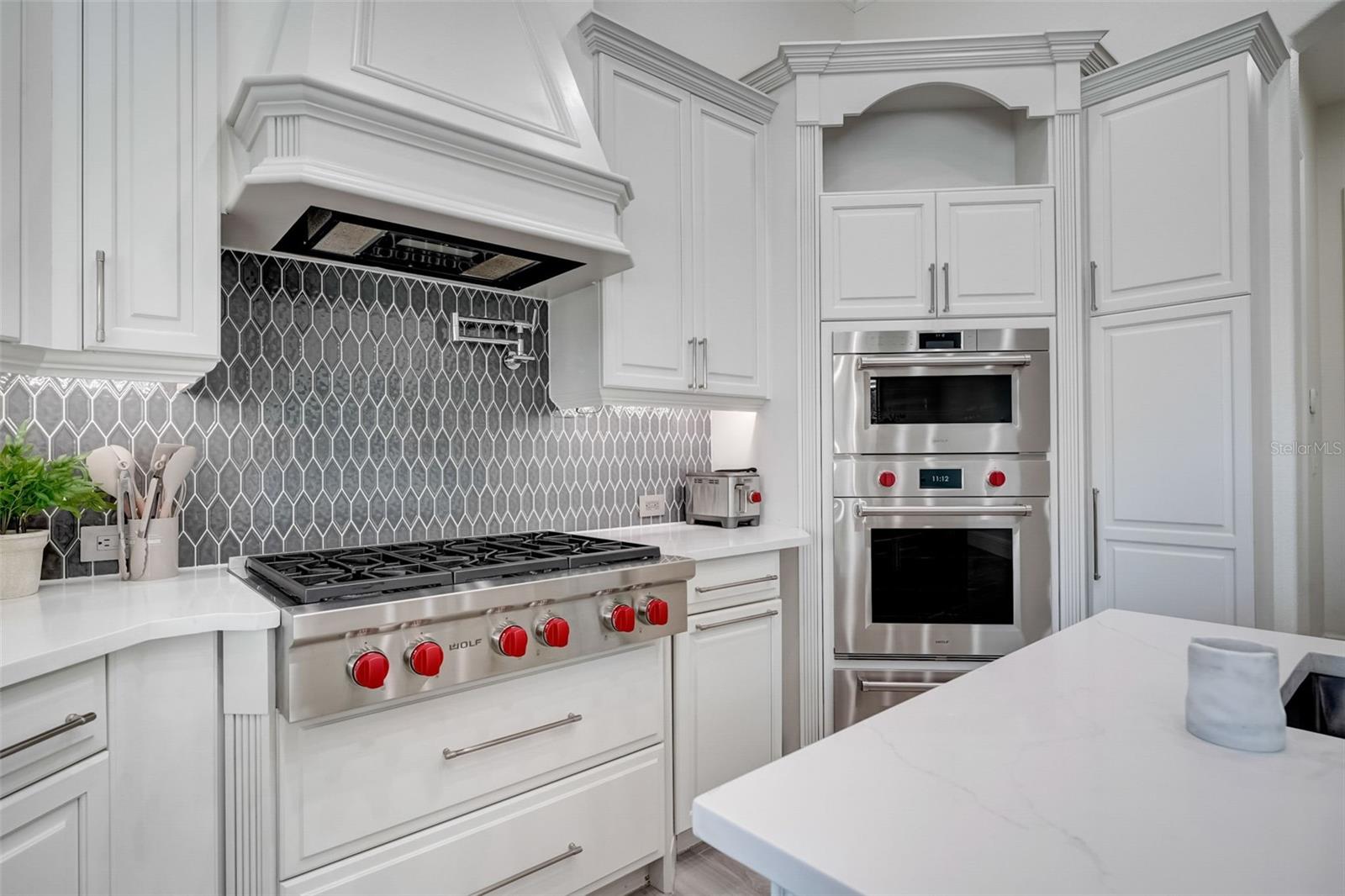 KEENES POINTE - Residential