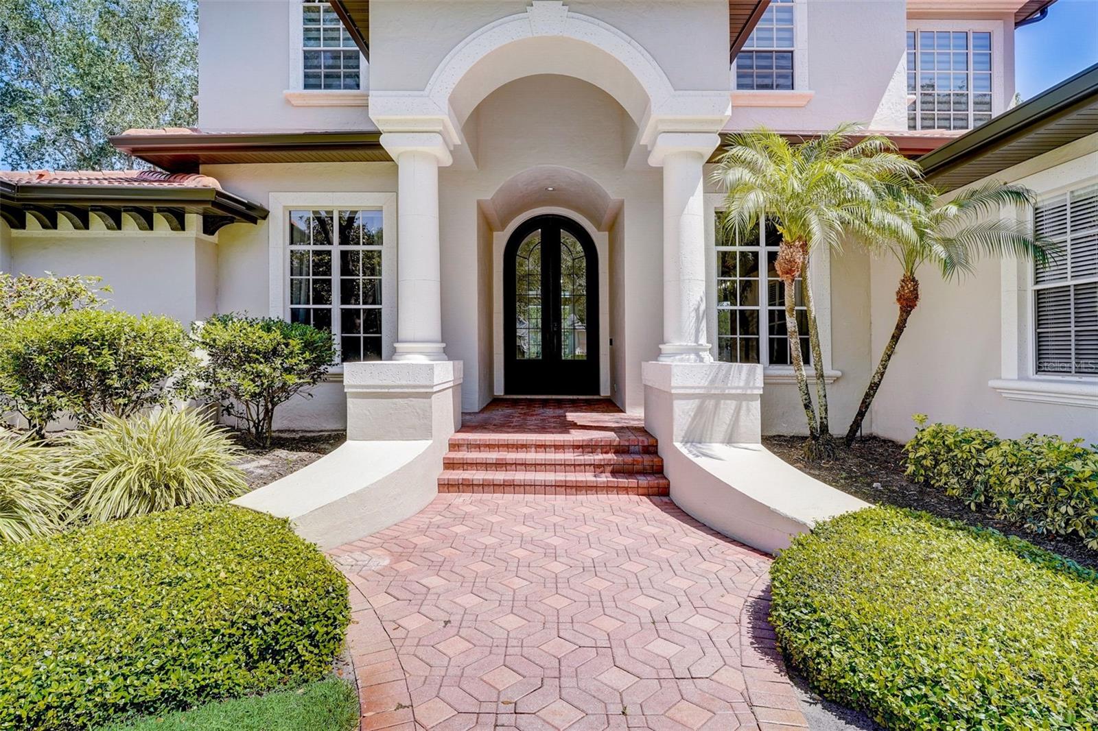 KEENES POINTE - Residential