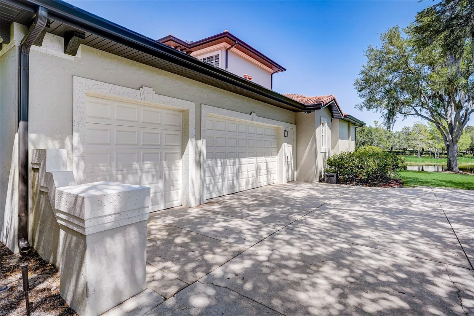 KEENES POINTE - Residential