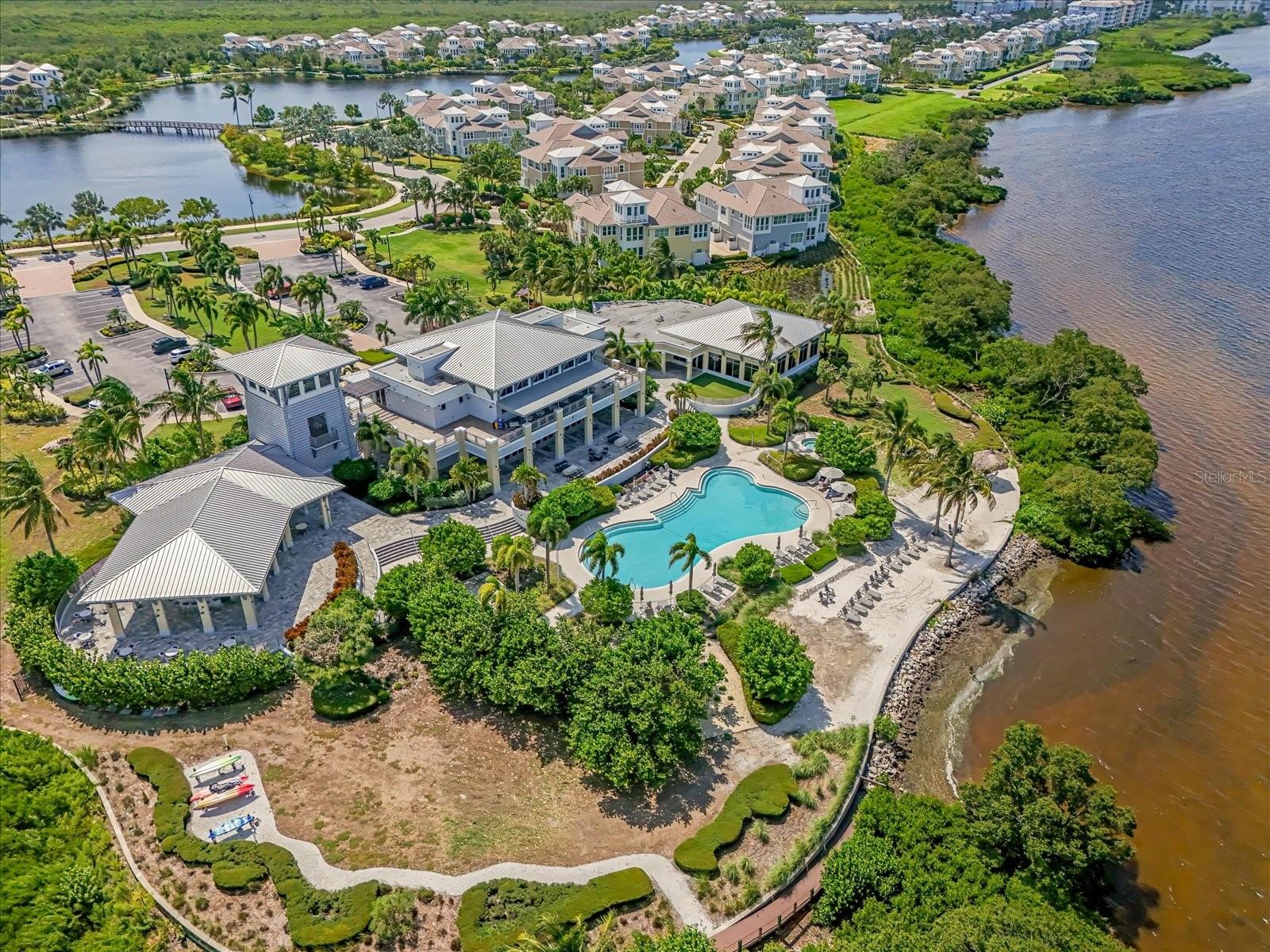 HARBOR SOUND - Residential