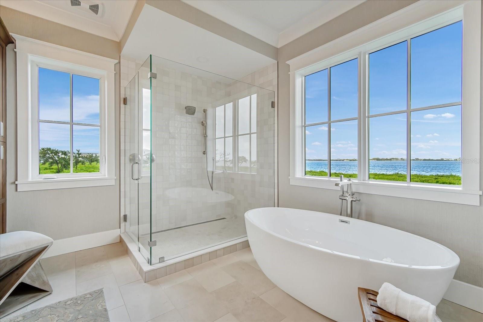 HARBOR SOUND - Residential