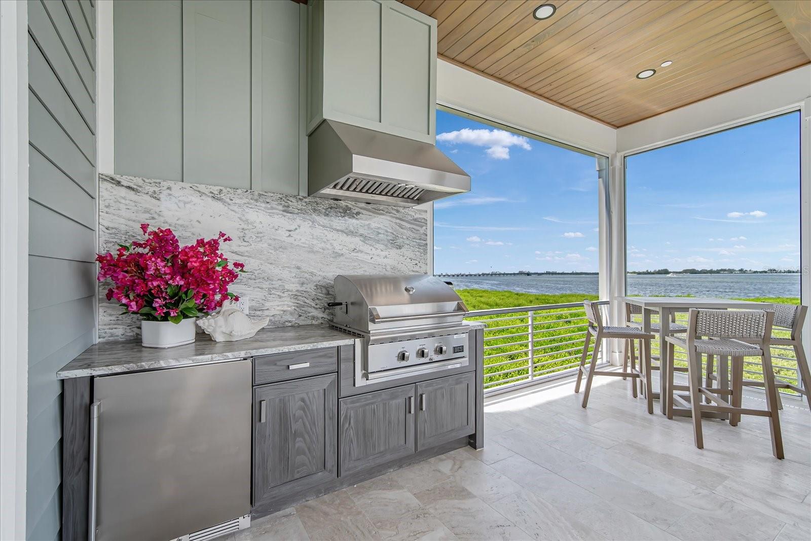 HARBOR SOUND - Residential