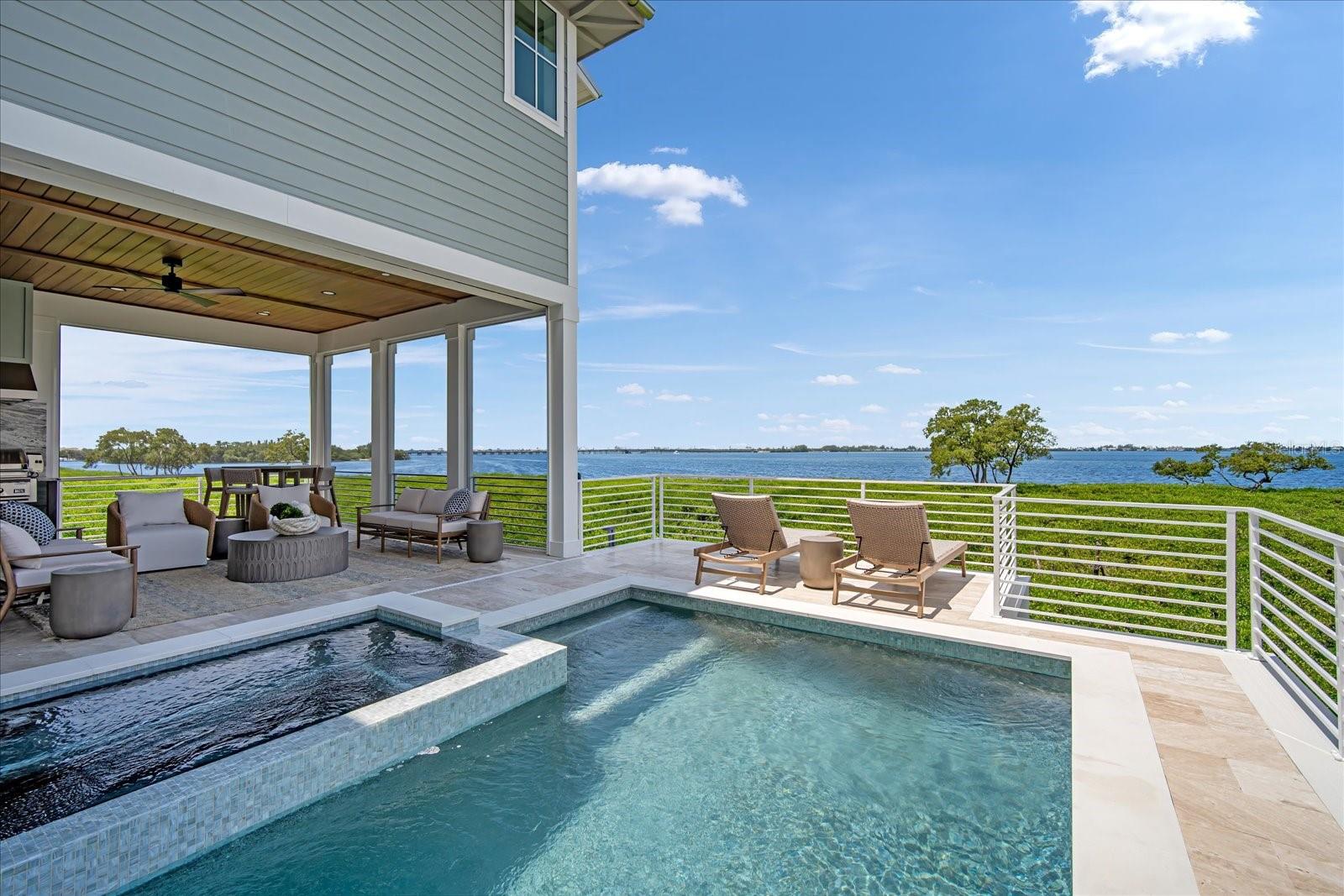 HARBOR SOUND - Residential
