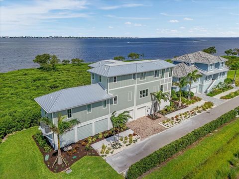 A home in BRADENTON