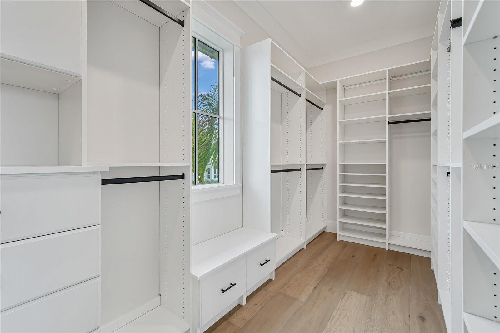 HARBOR SOUND - Residential