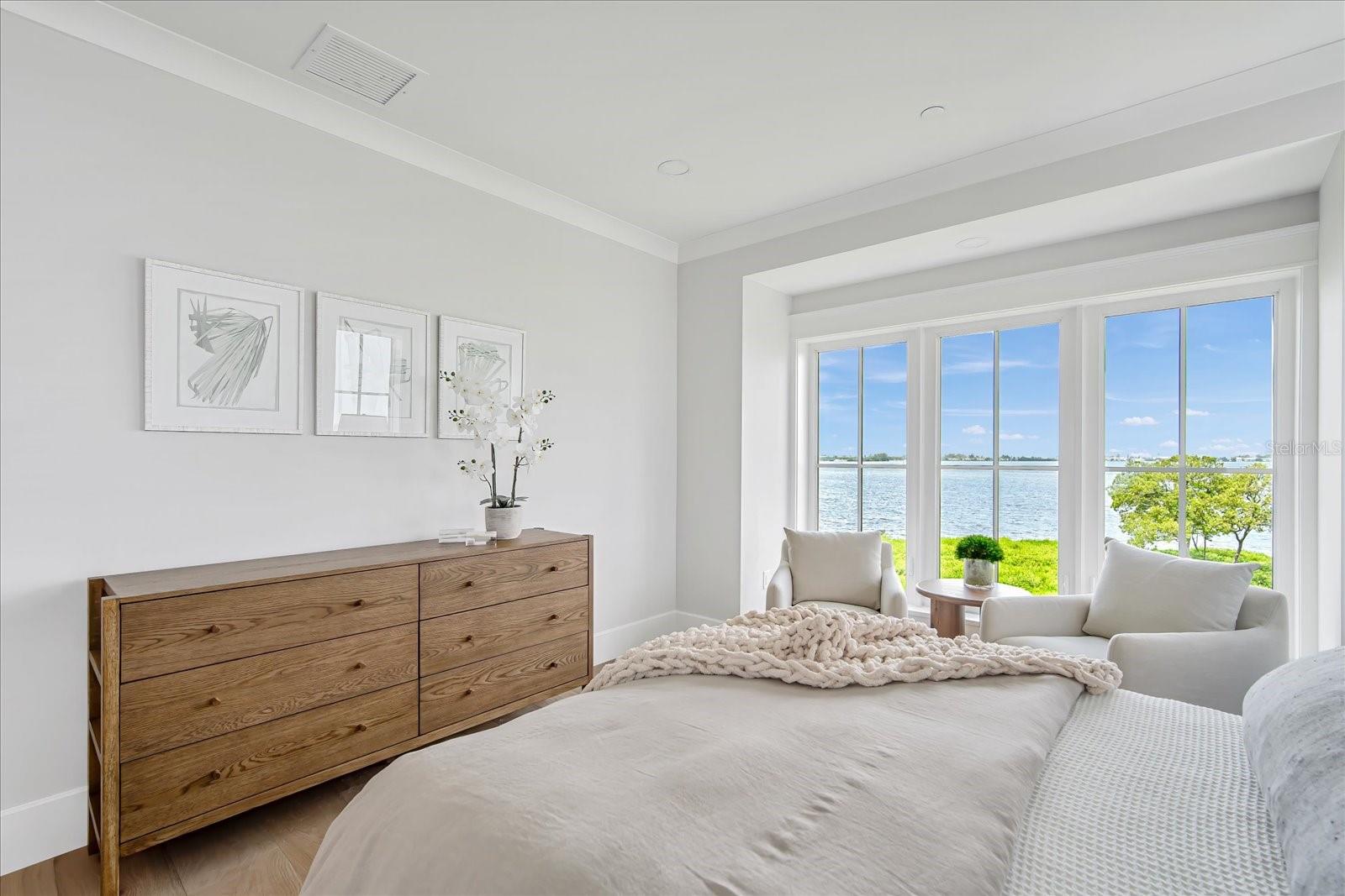 HARBOR SOUND - Residential