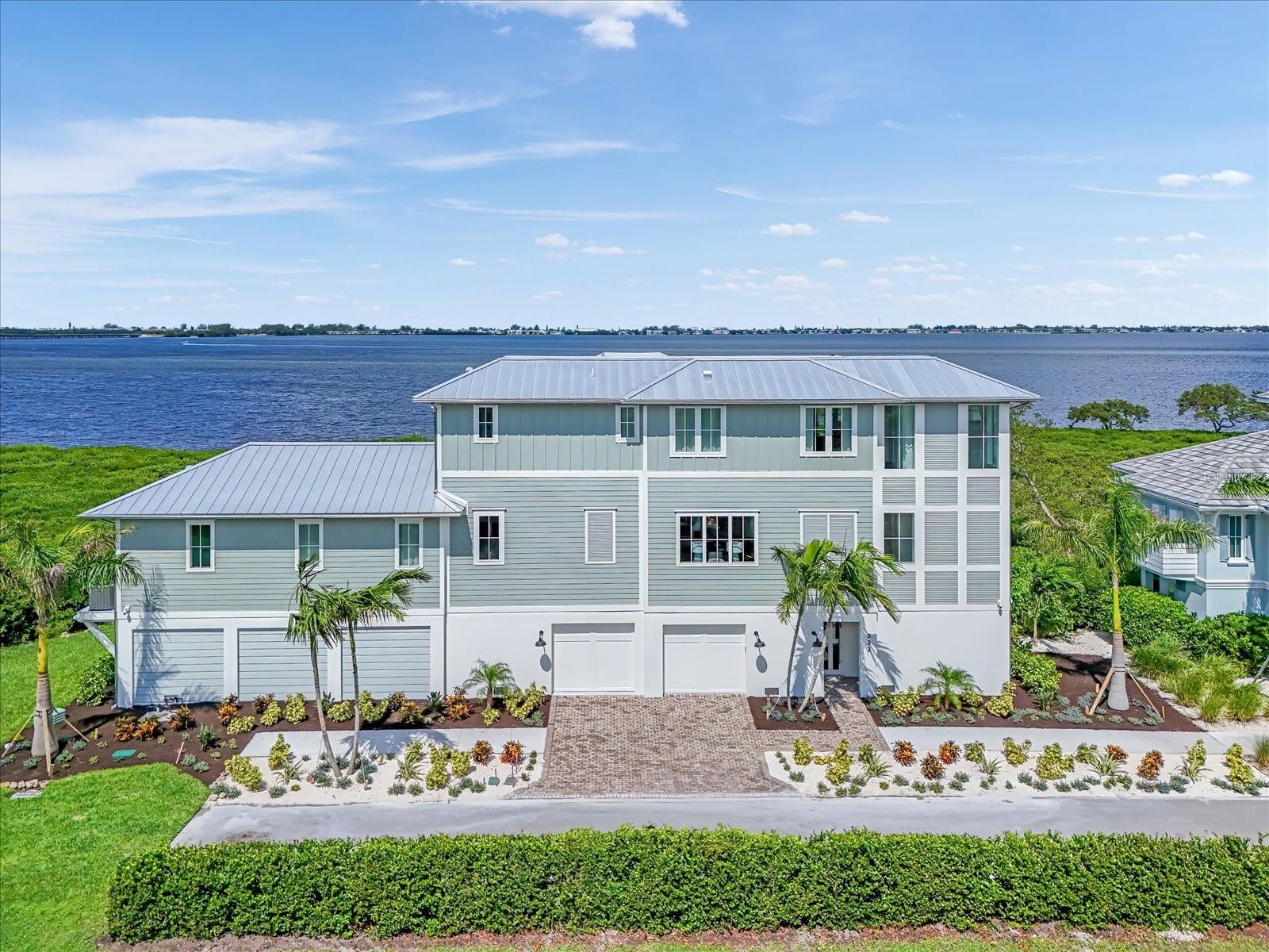 HARBOR SOUND - Residential