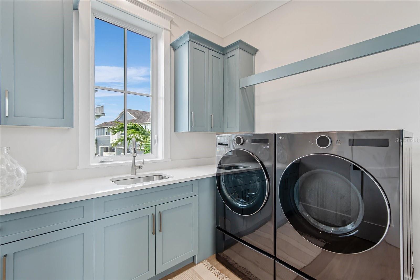 HARBOR SOUND - Residential