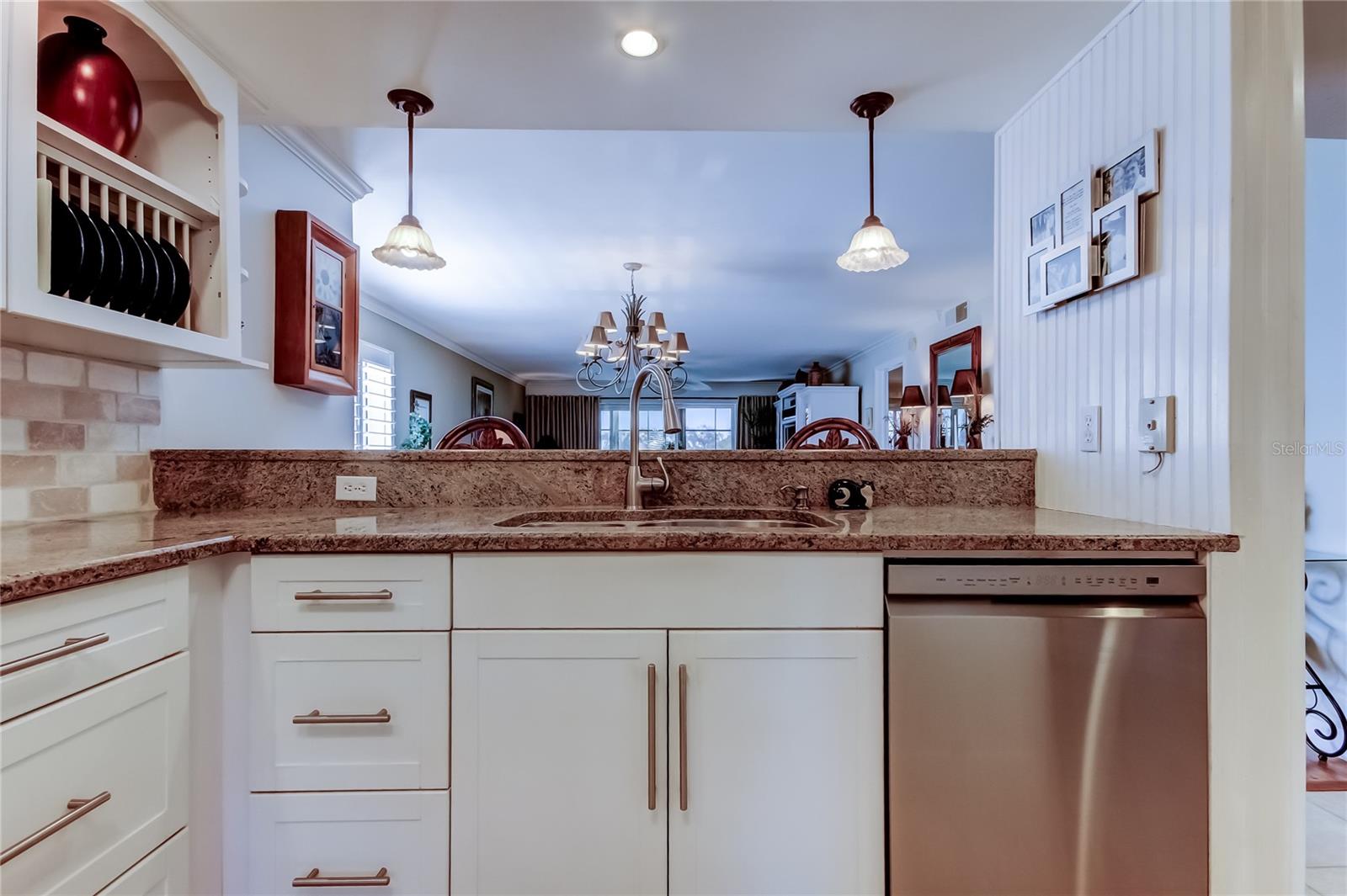 HARBOR GREENS AT YACHT CLUB ESTATES - Residential