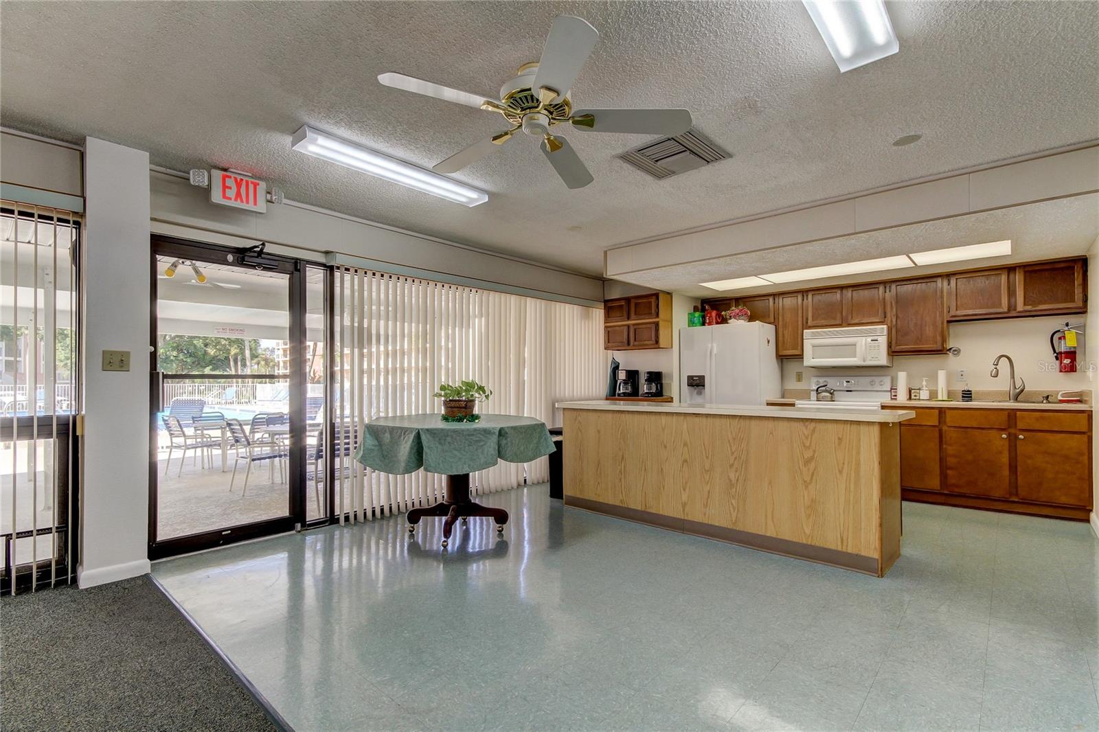 HARBOR GREENS AT YACHT CLUB ESTATES - Residential