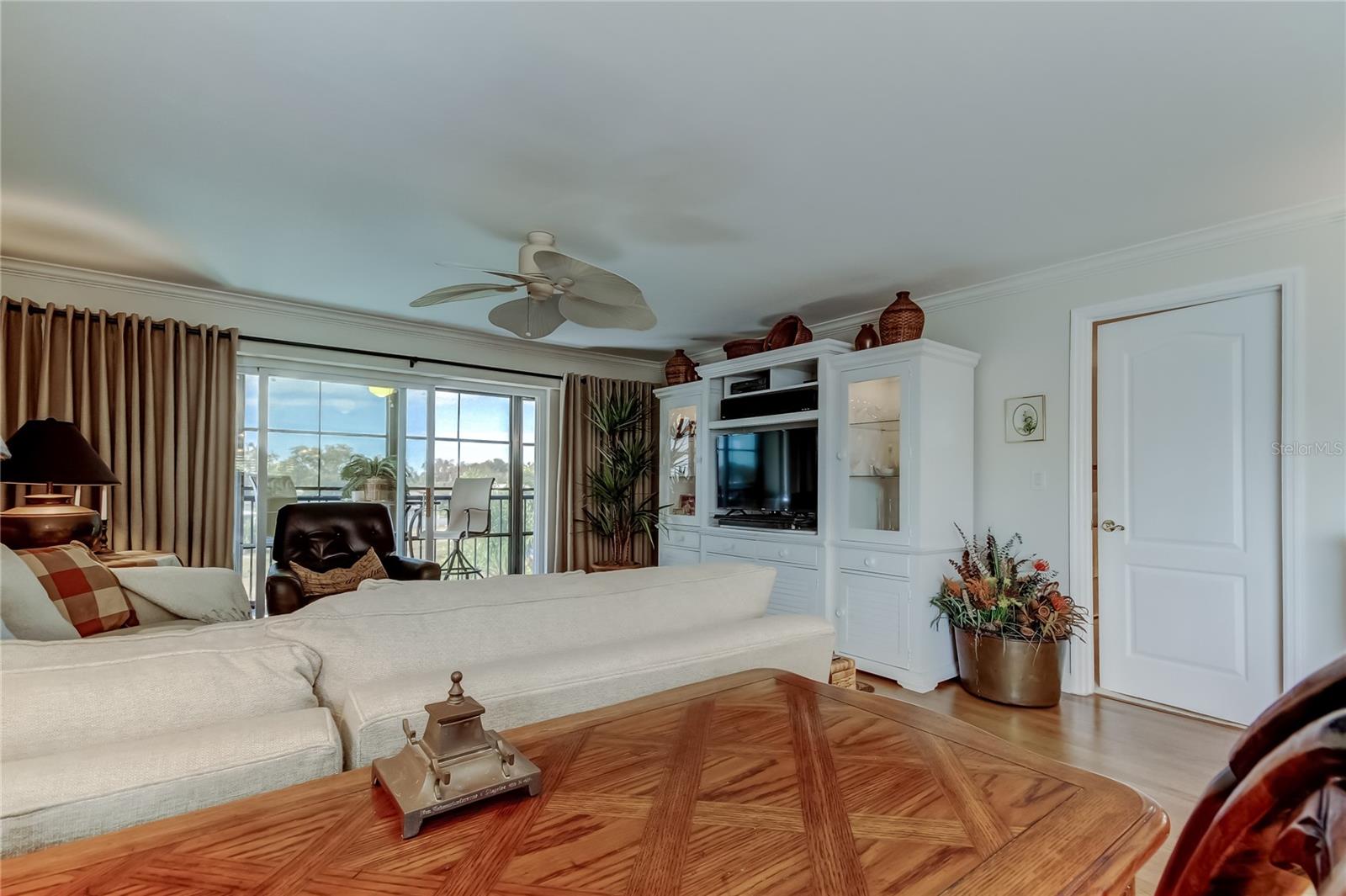 HARBOR GREENS AT YACHT CLUB ESTATES - Residential