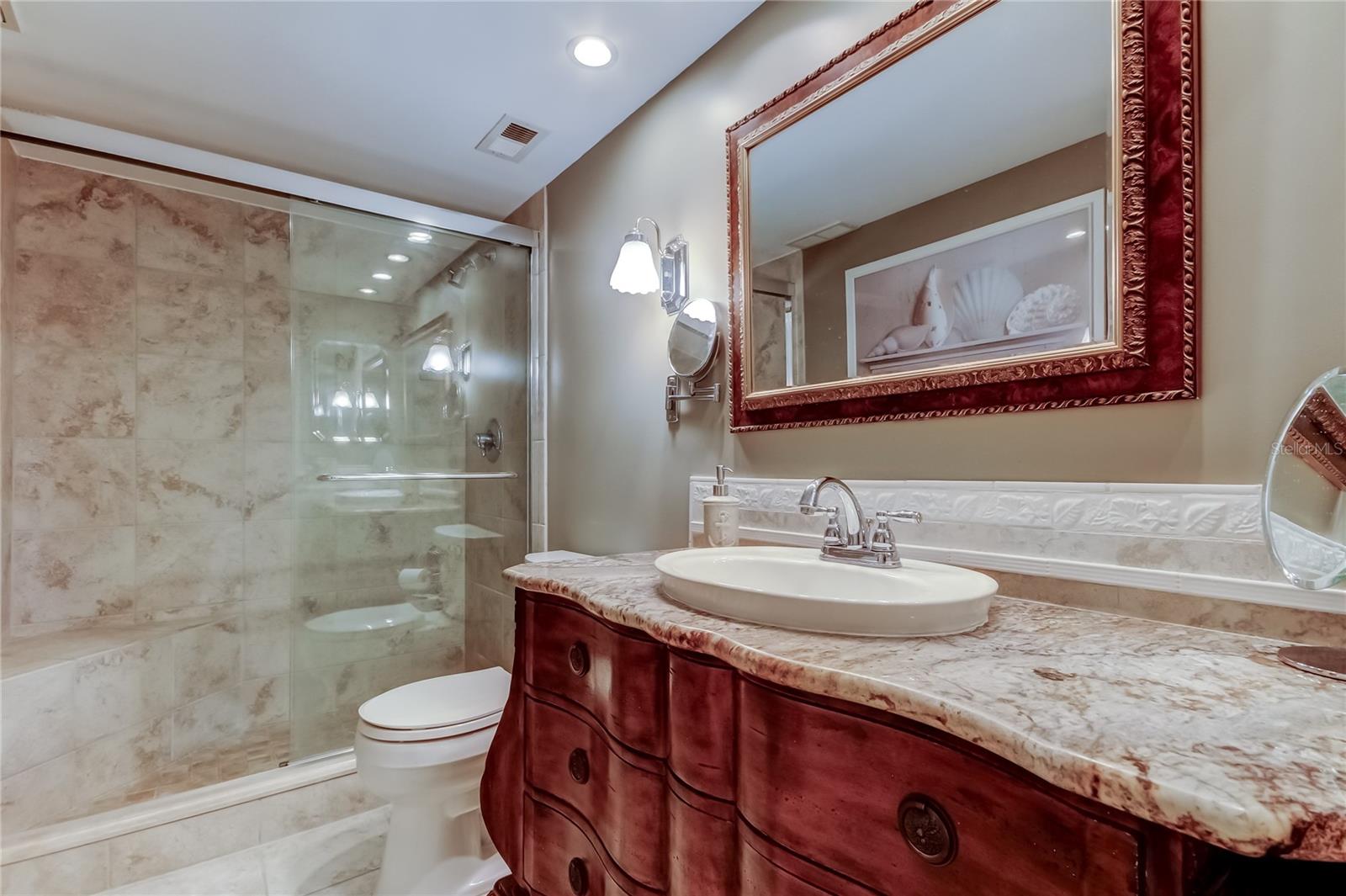 HARBOR GREENS AT YACHT CLUB ESTATES - Residential