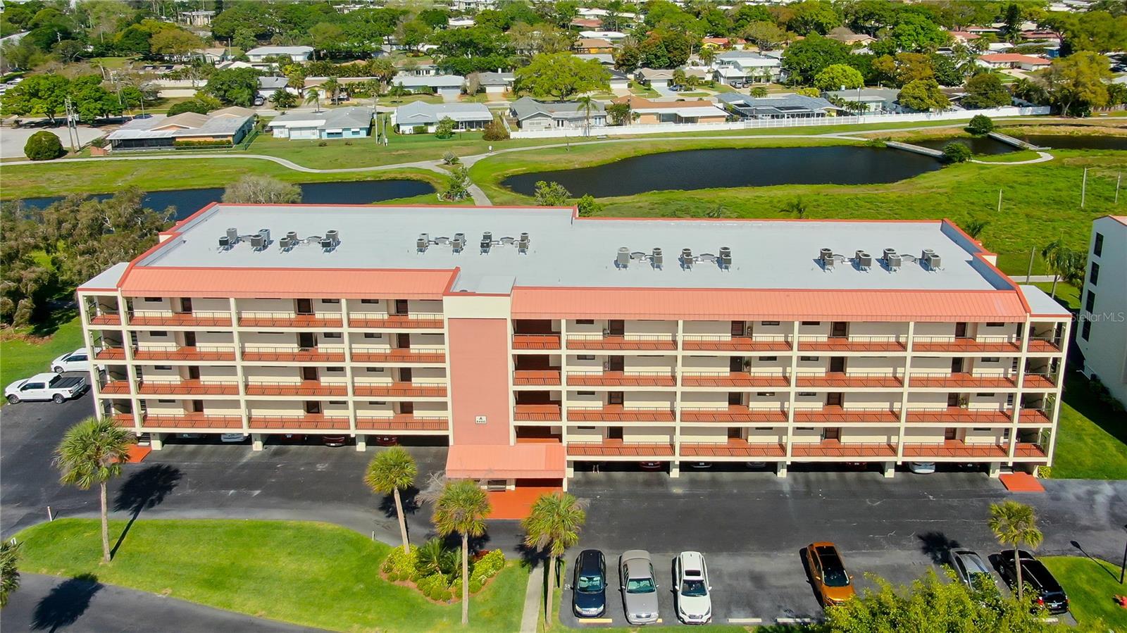 HARBOR GREENS AT YACHT CLUB ESTATES - Residential