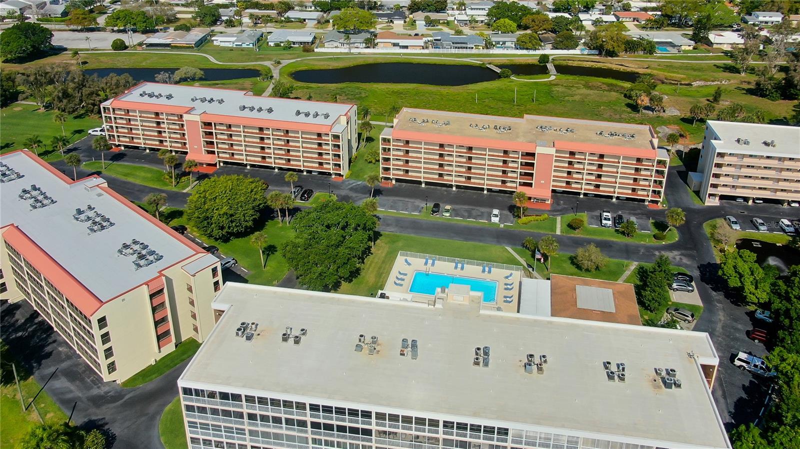 HARBOR GREENS AT YACHT CLUB ESTATES - Residential