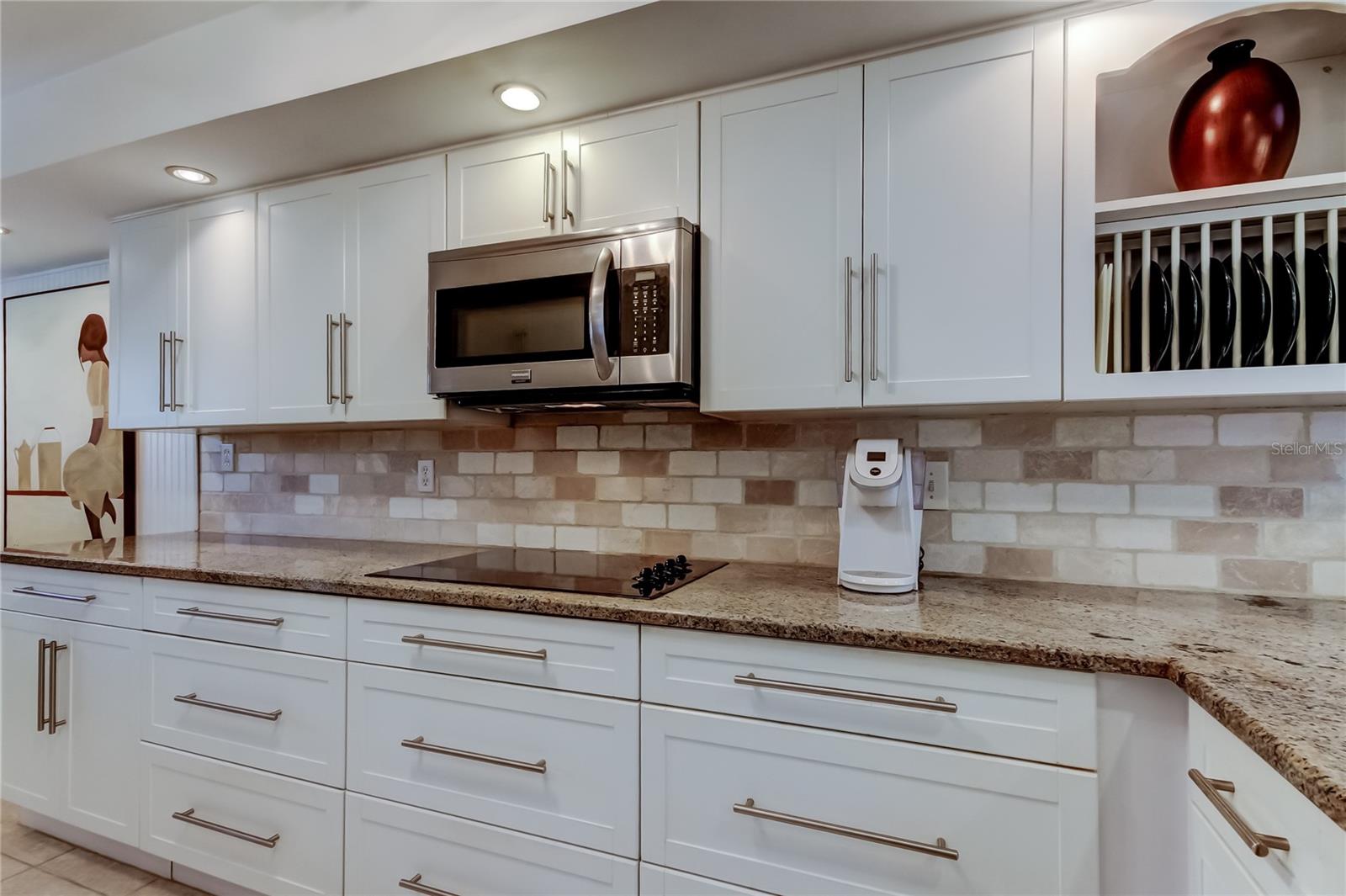 HARBOR GREENS AT YACHT CLUB ESTATES - Residential