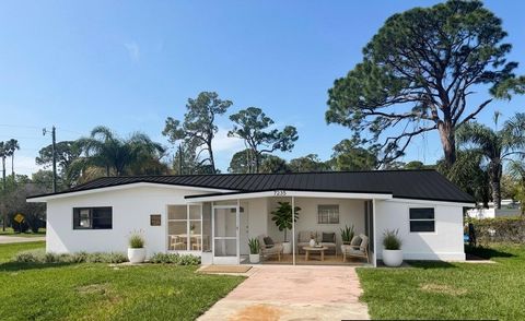 Photo of 7235 Royal Palm Drive, New Port Richey, FL 34652 (MLS # TB8482160)