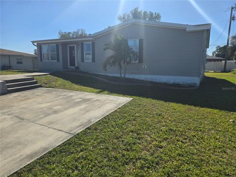 A home in PORT CHARLOTTE