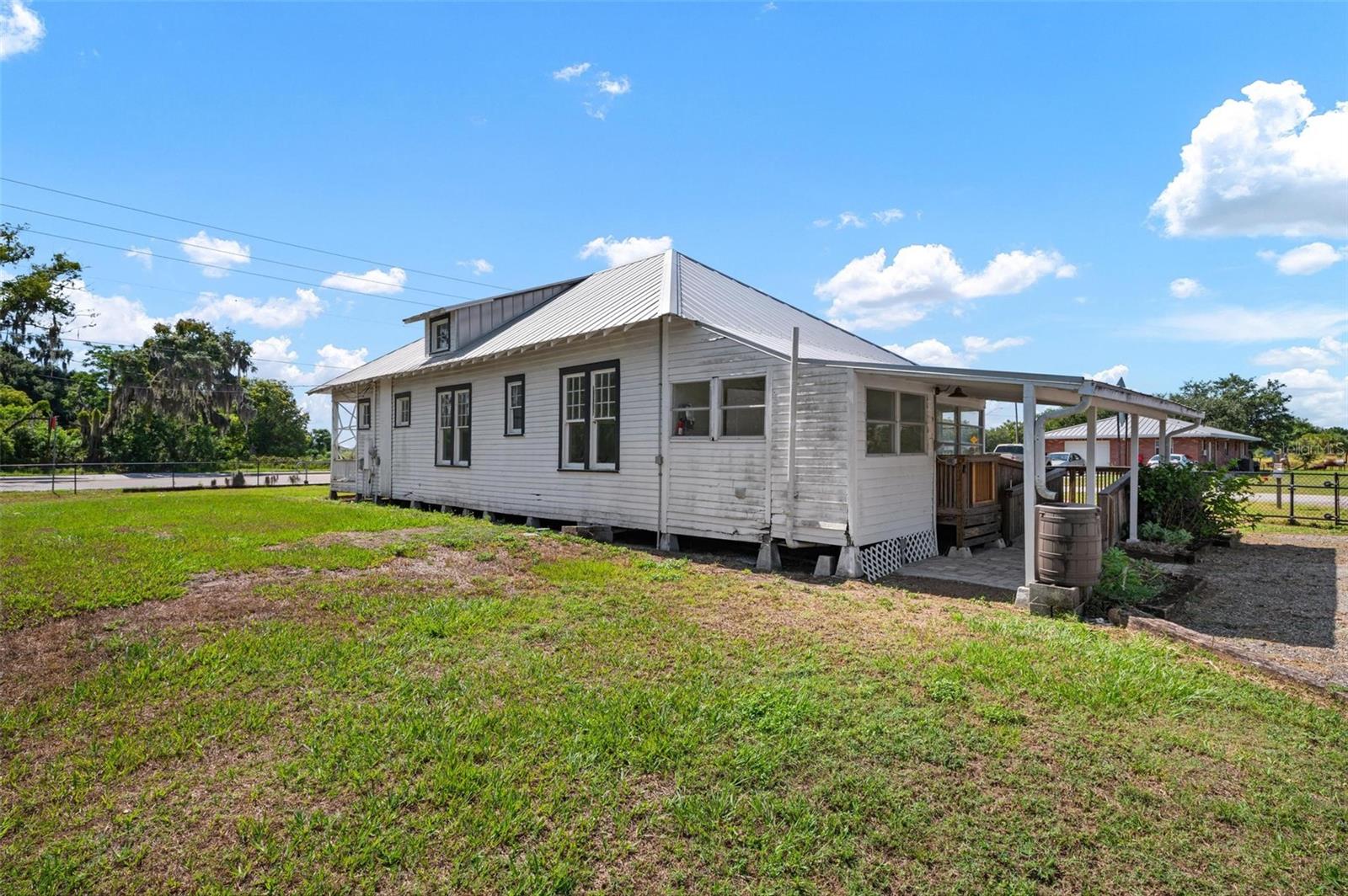 12280 US HIGHWAY 301 N