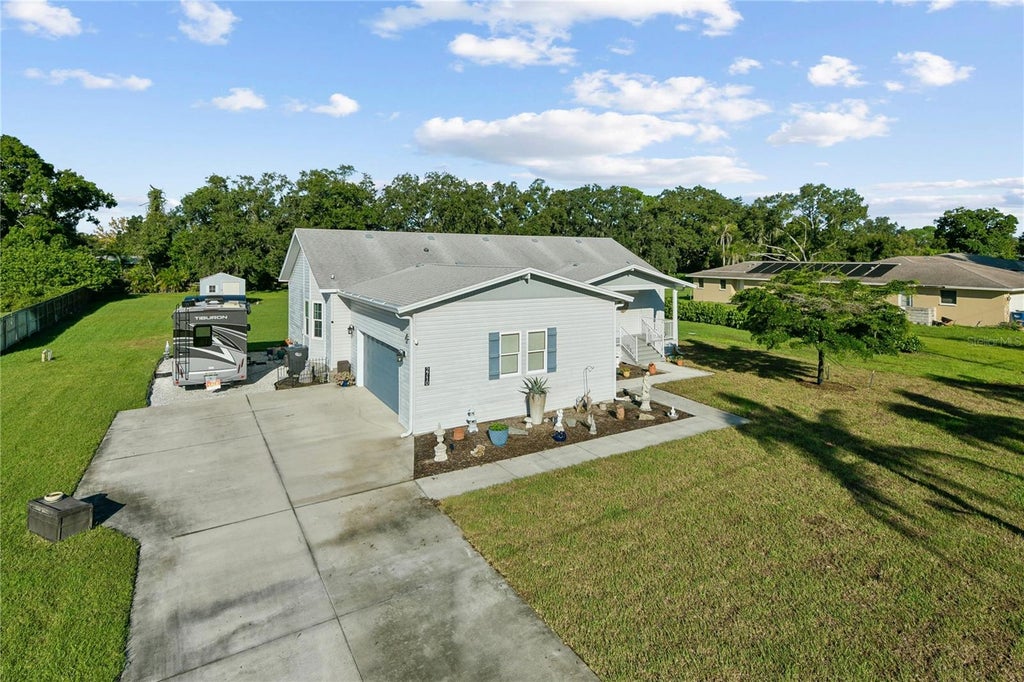 Photo of 2710 61st Street E, Bradenton, FL 34208 (MLS # O6447902)