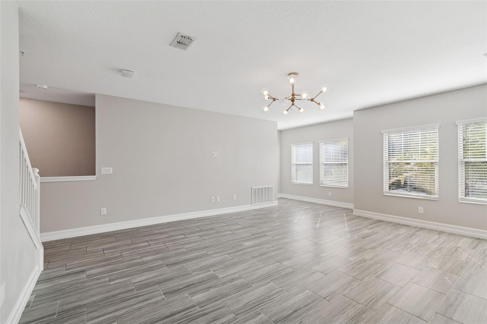 INLET PARK AT WESTSHORE MARINA - Residential