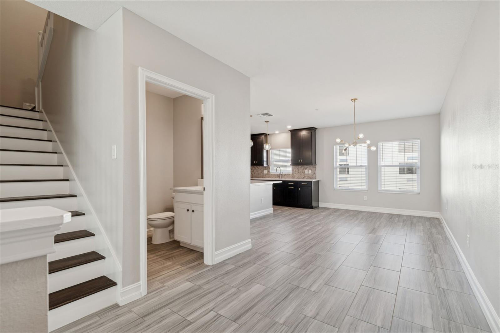 INLET PARK AT WESTSHORE MARINA - Residential