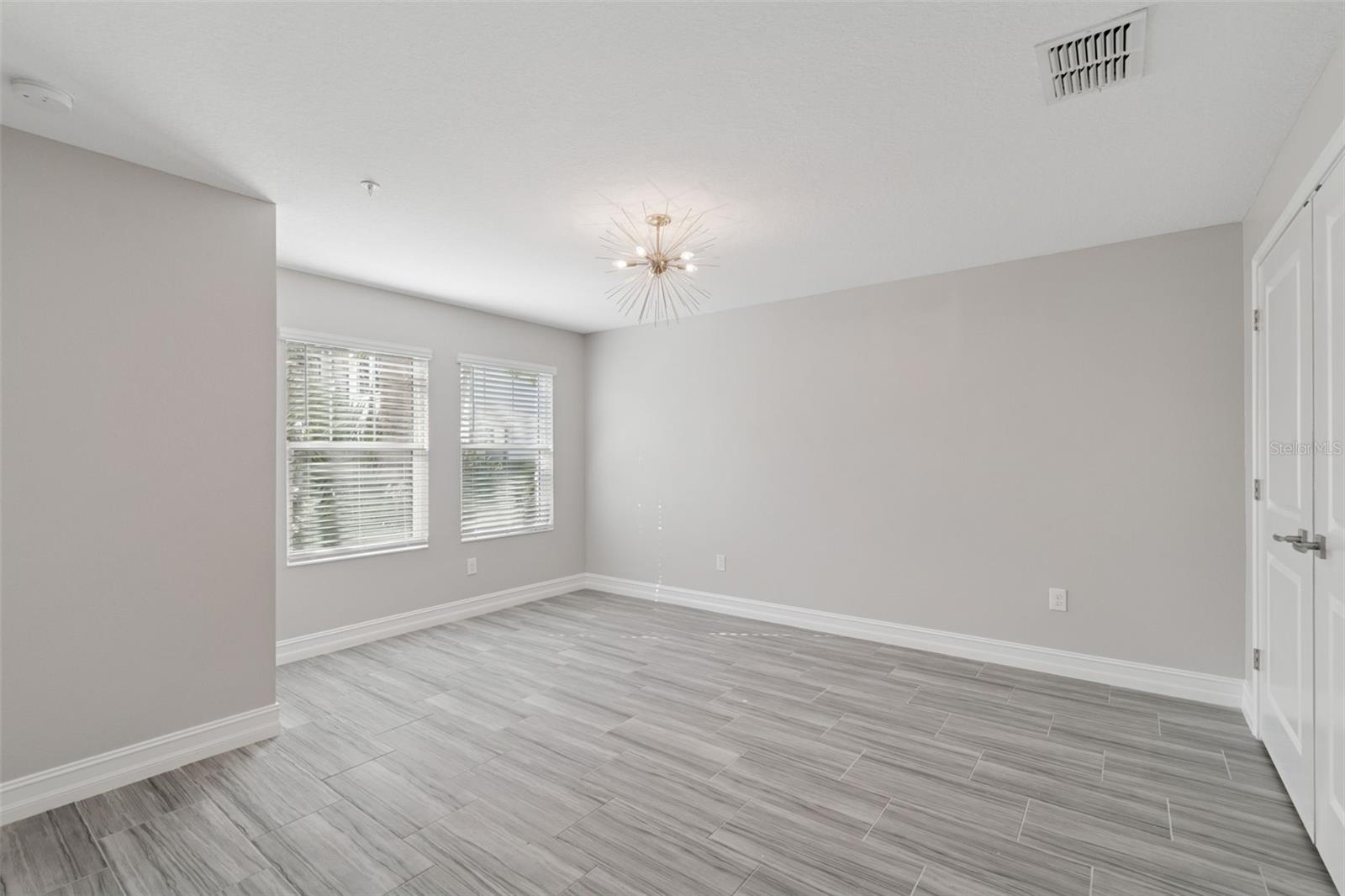 INLET PARK AT WESTSHORE MARINA - Residential