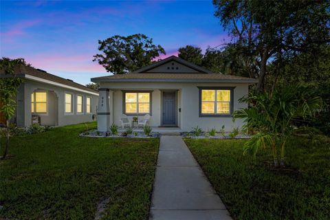 Featured picture for the property U8208826
