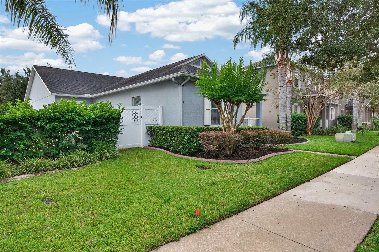 Casas a venda 1 - Jen Dantas 5522 NEW INDEPENDENCE PARKWAY