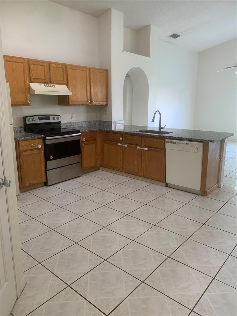 SOUTHCHASE PH 01B VILLAGE 05 - Residential Lease