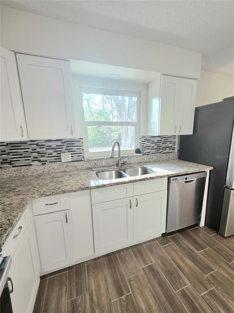 PARKER HEIGHTS - Residential