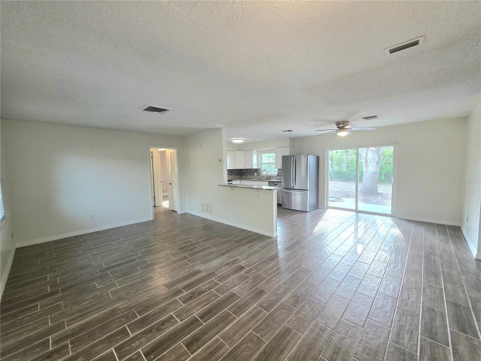 PARKER HEIGHTS - Residential