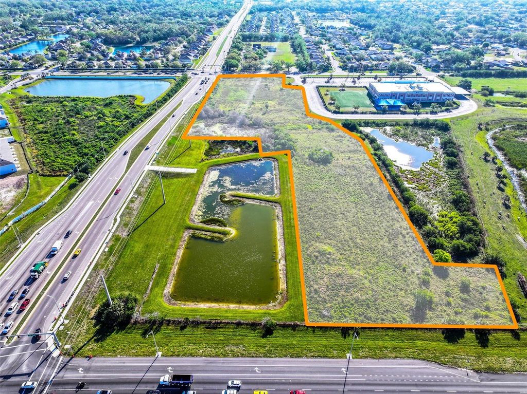Photo of 4470 30th Street E, Bradenton, FL 34203 (MLS # A4645823)