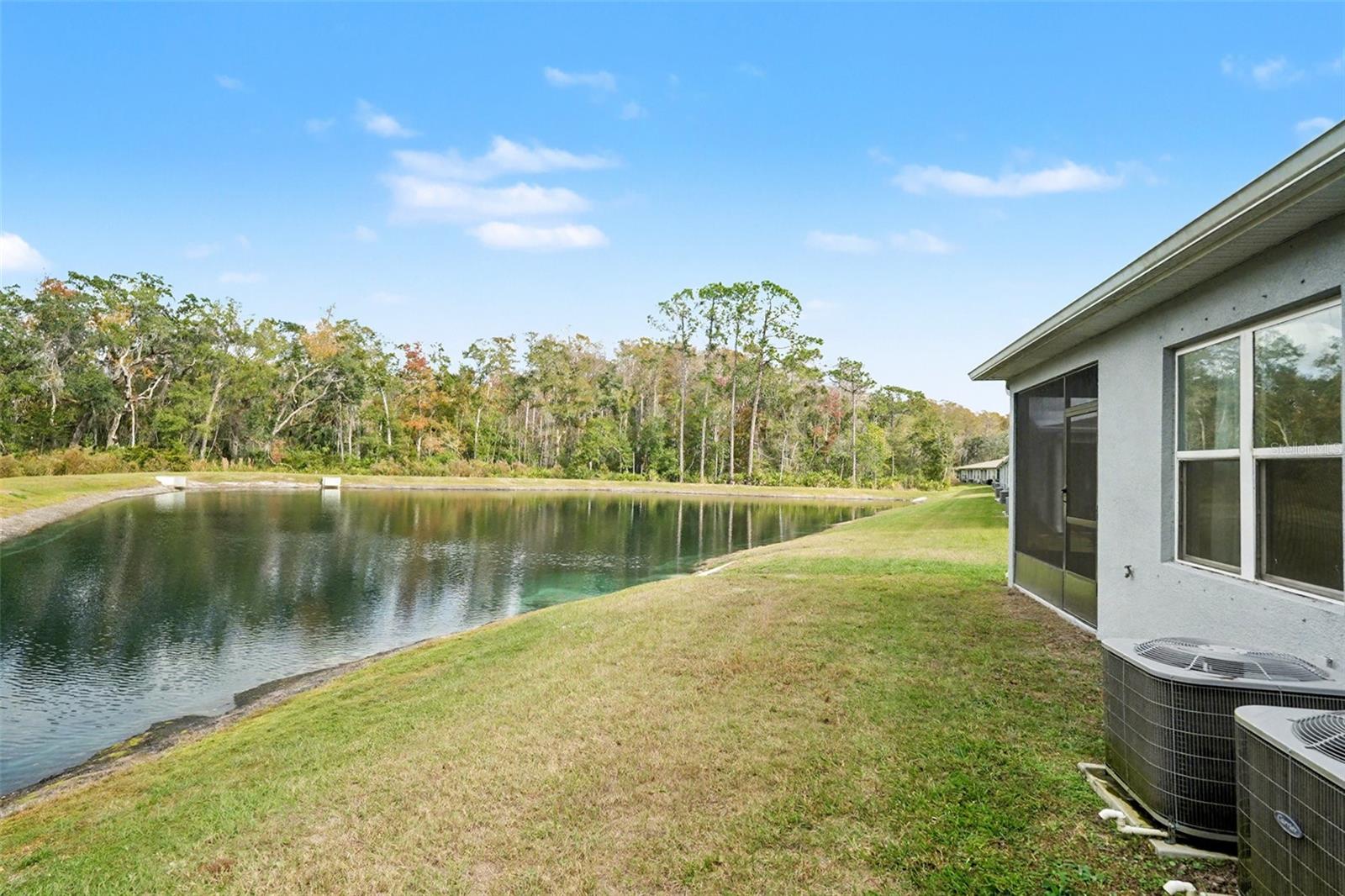 BEAR CRK TWNHMS - Residential