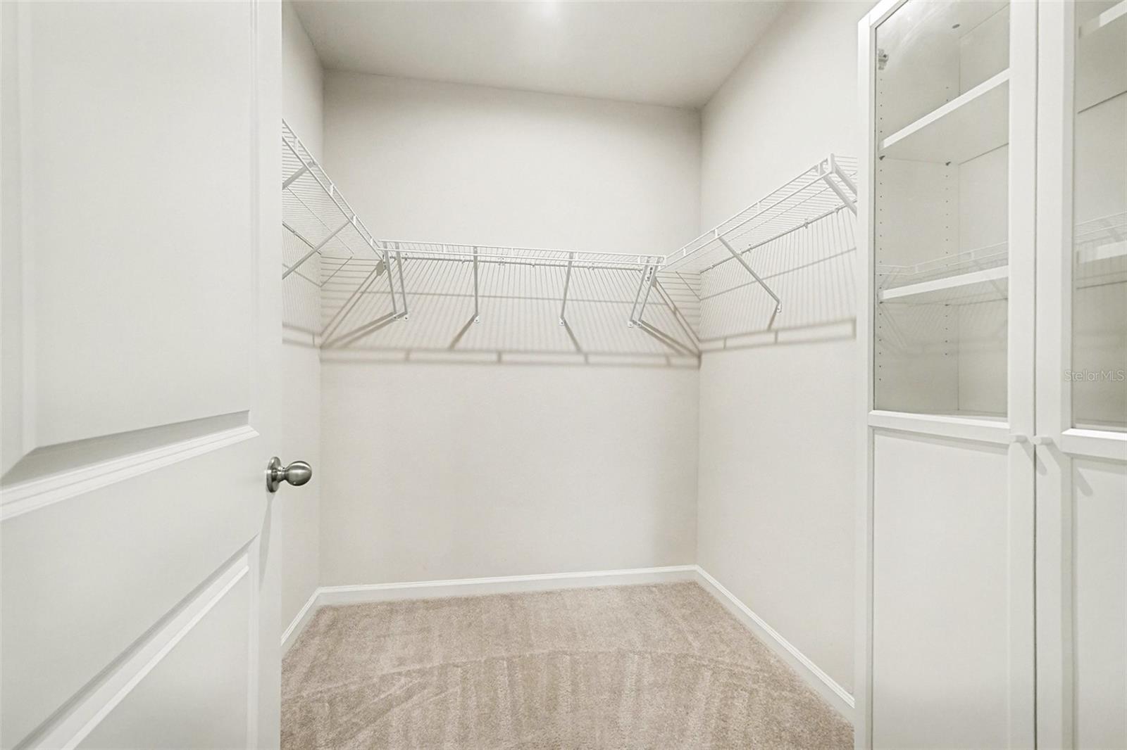 BEAR CRK TWNHMS - Residential