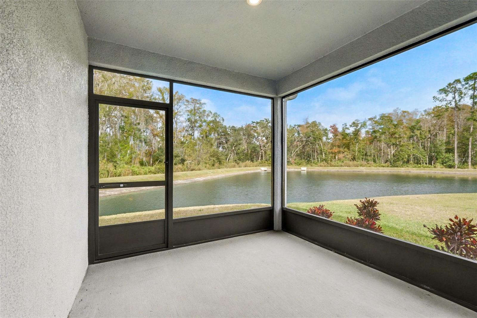 BEAR CRK TWNHMS - Residential