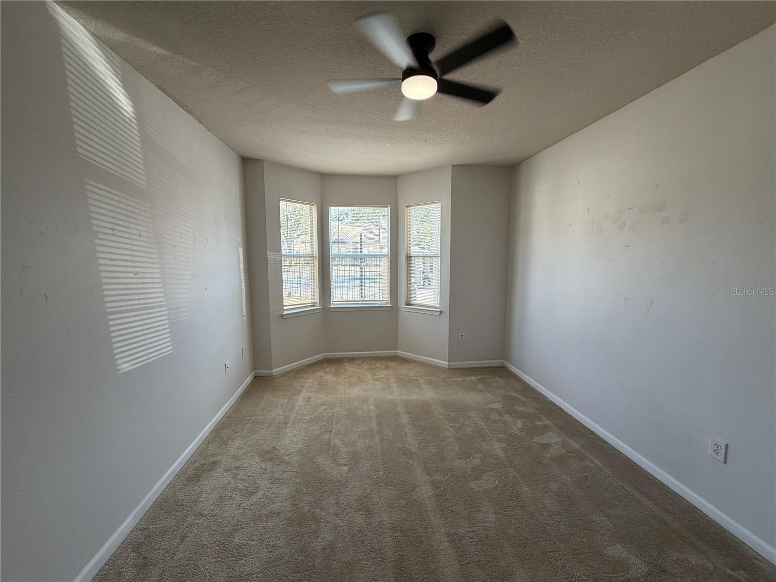 THE VILLAS CONDO - Residential