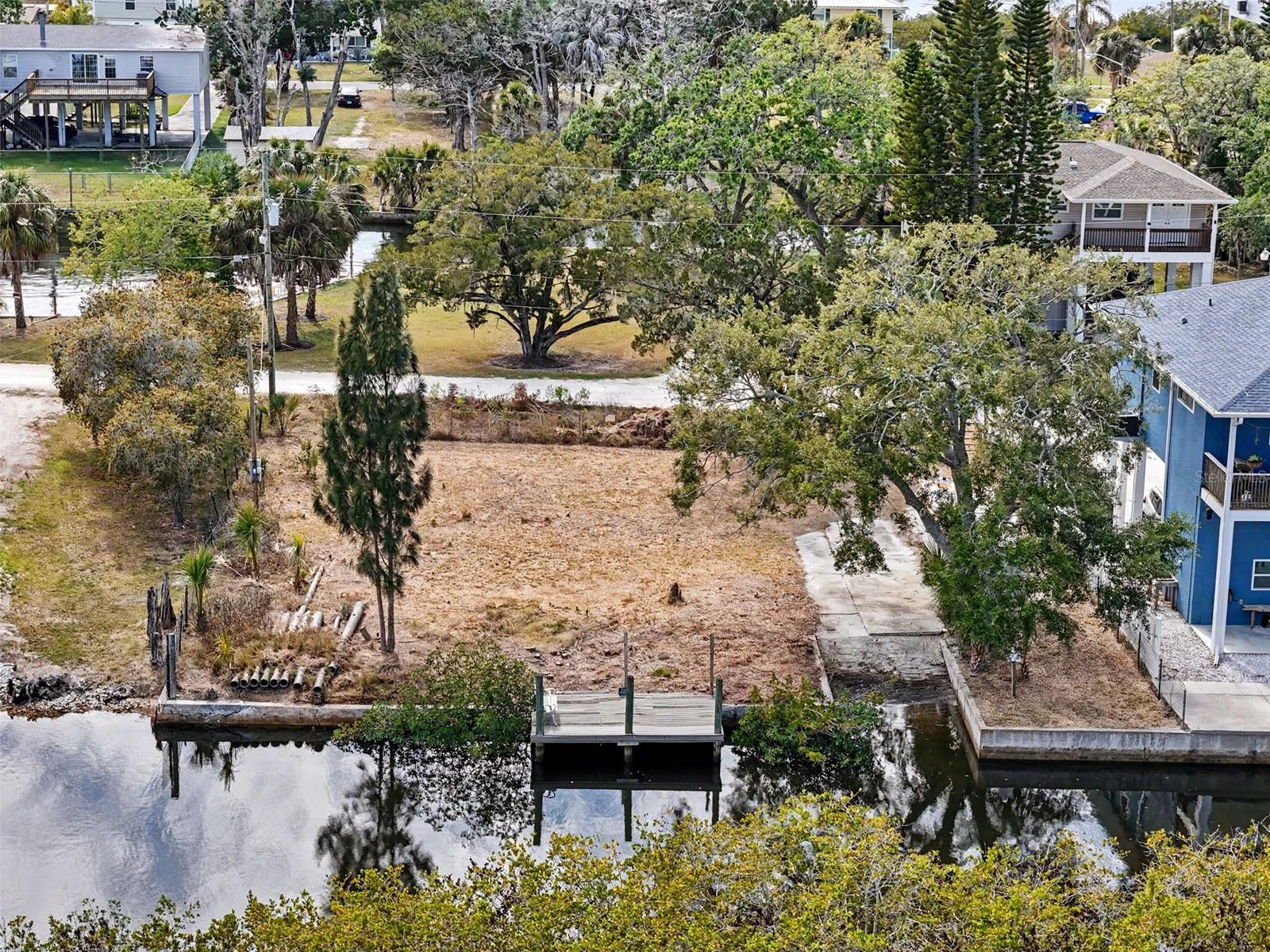 PINE ISLAND ESTATES - Land