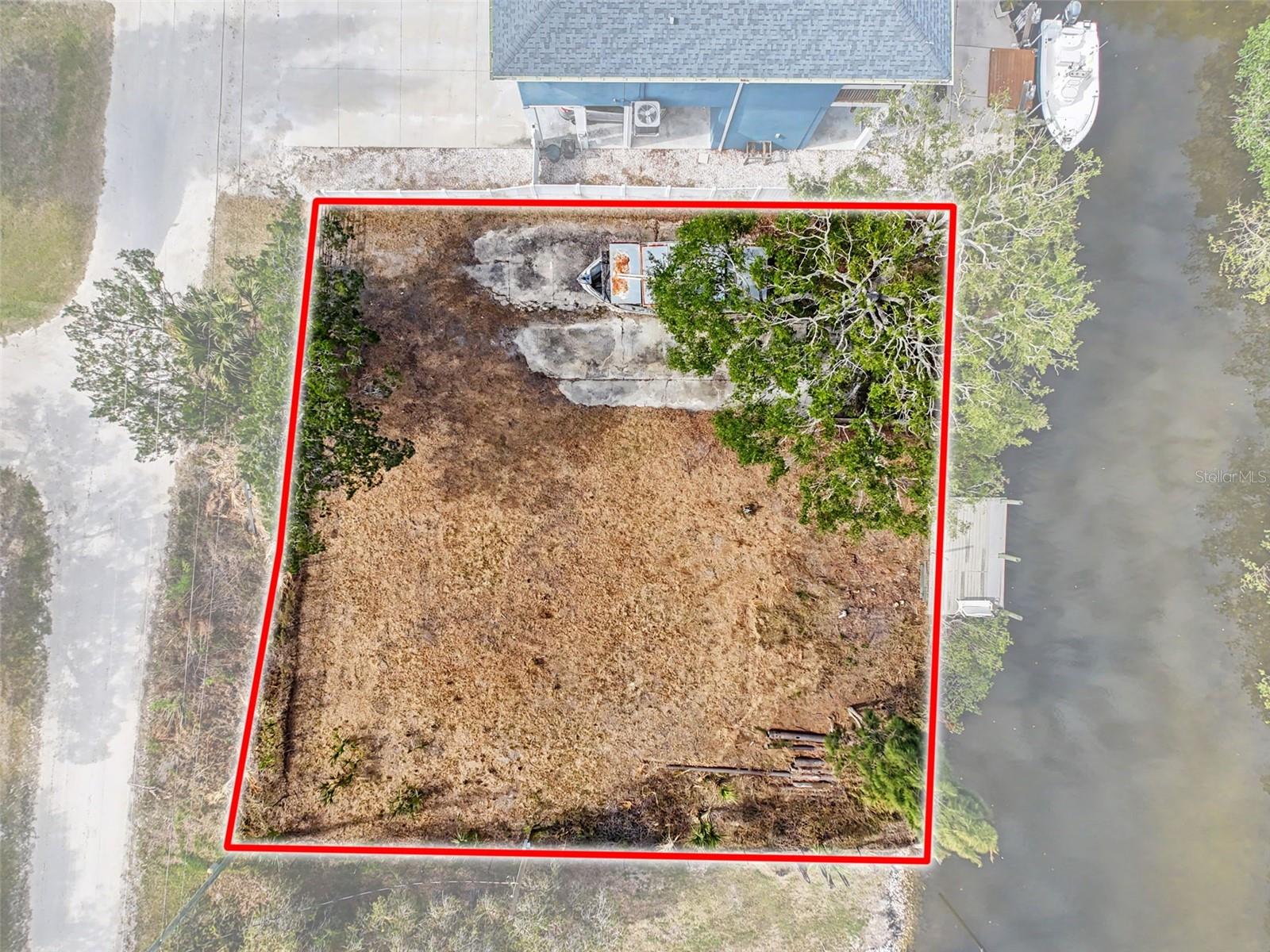 PINE ISLAND ESTATES - Land