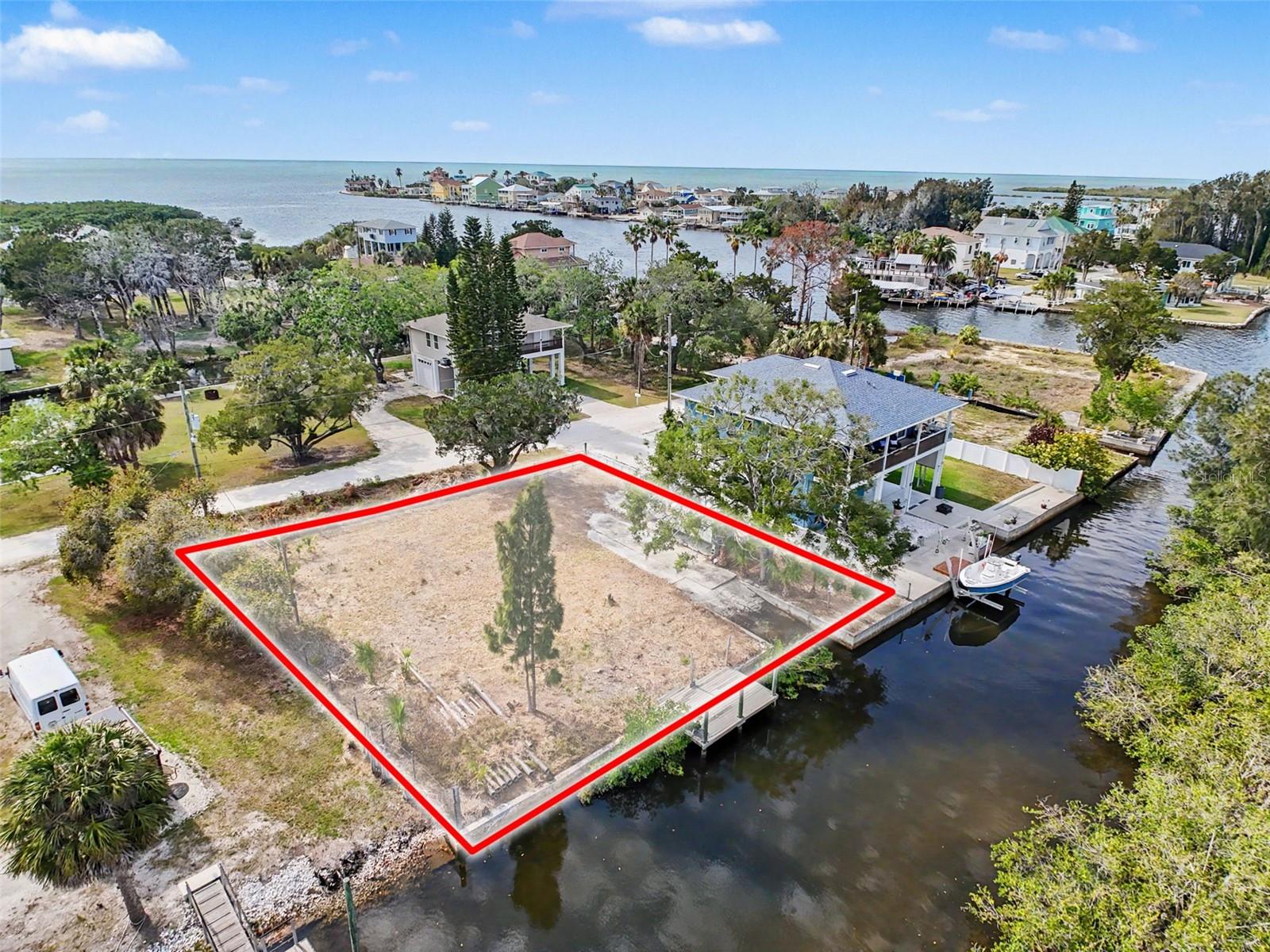PINE ISLAND ESTATES - Land
