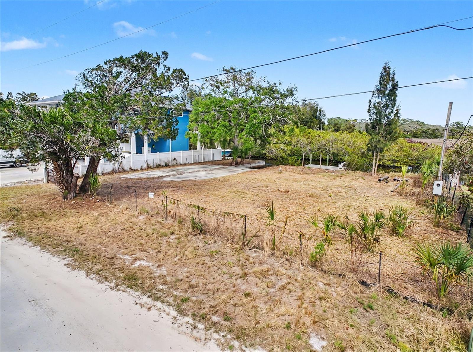 PINE ISLAND ESTATES - Land