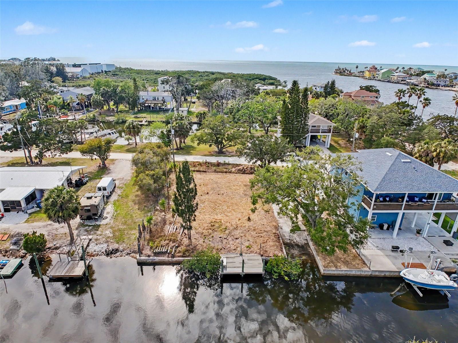 PINE ISLAND ESTATES - Land