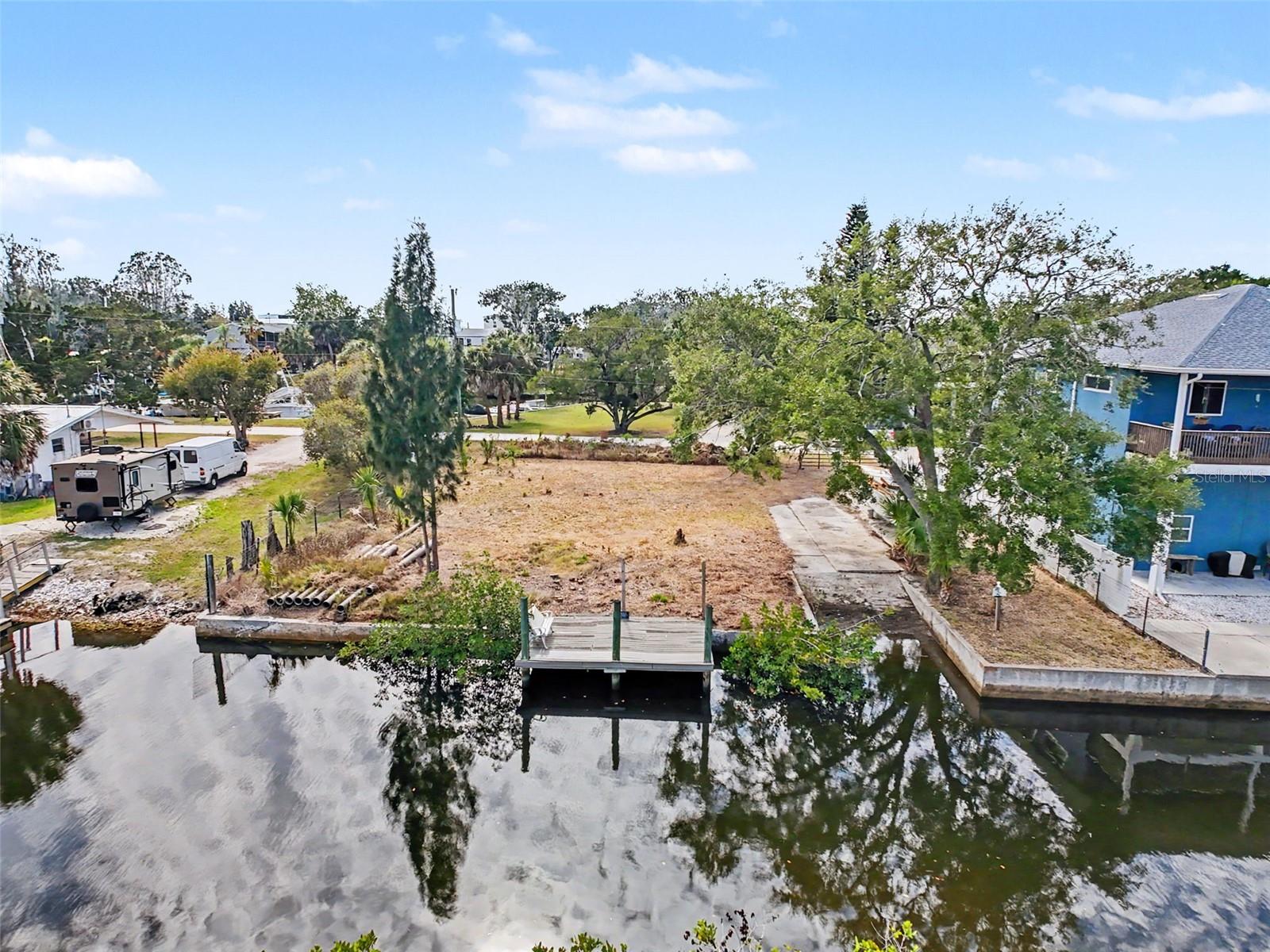 PINE ISLAND ESTATES - Land