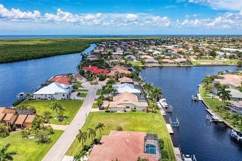 A home in PUNTA GORDA