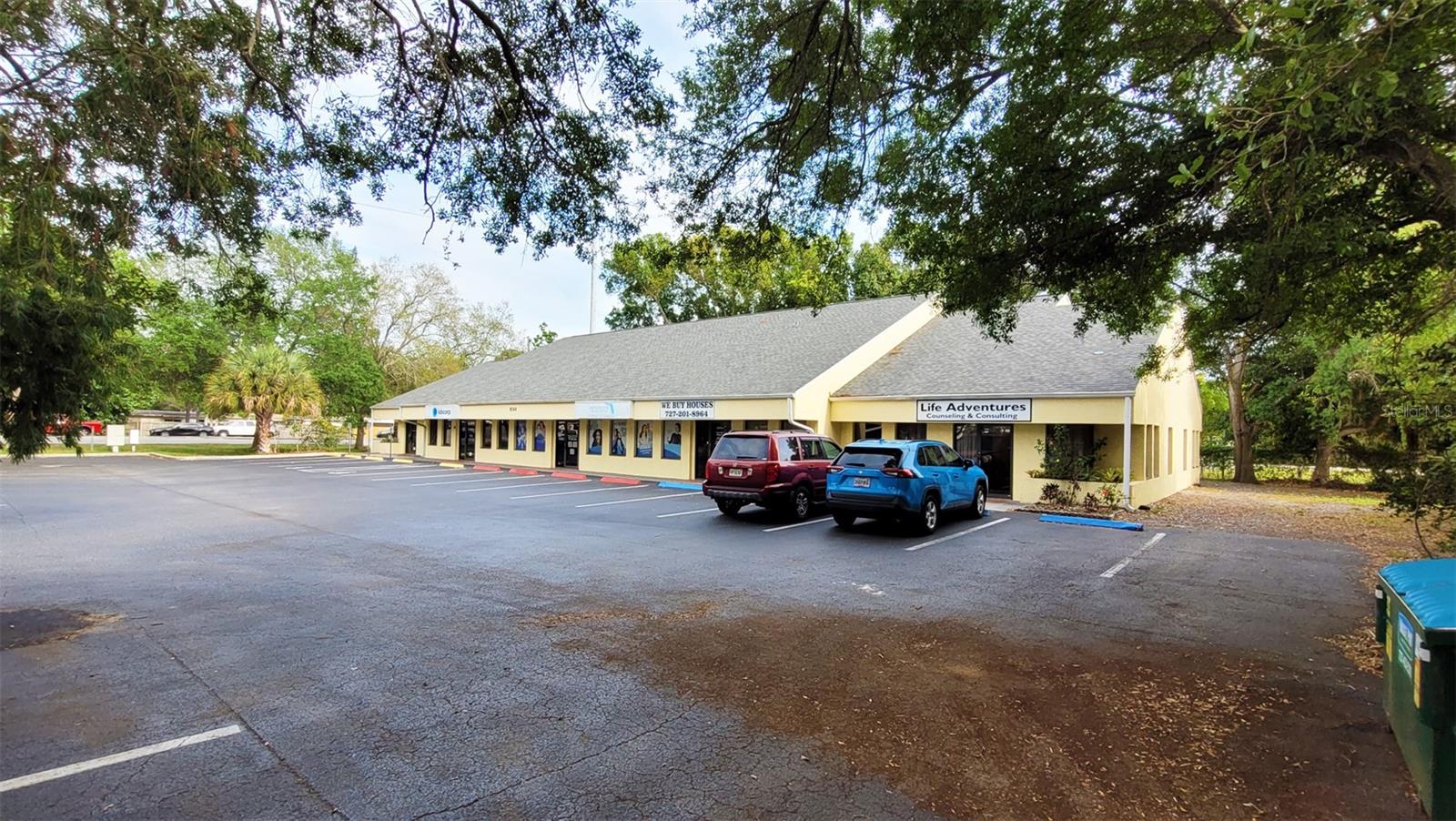 8588 STARKEY ROAD