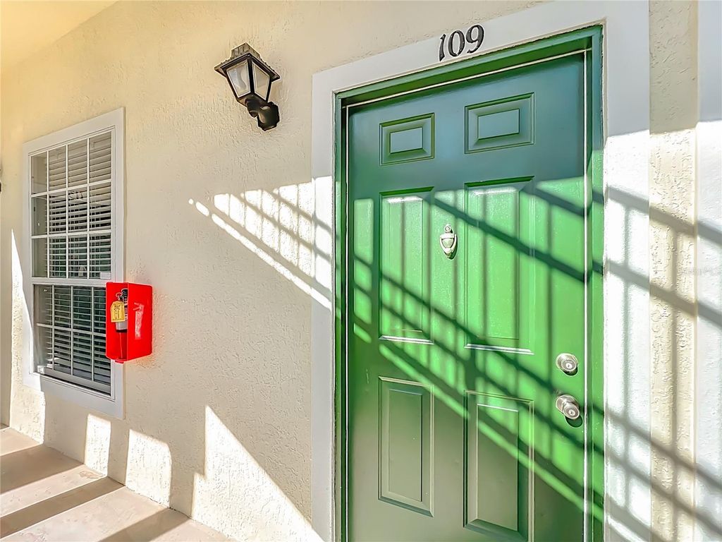 Photo of 145 Reserve Circle #109, Oviedo, FL 32765 (MLS # O6390172)