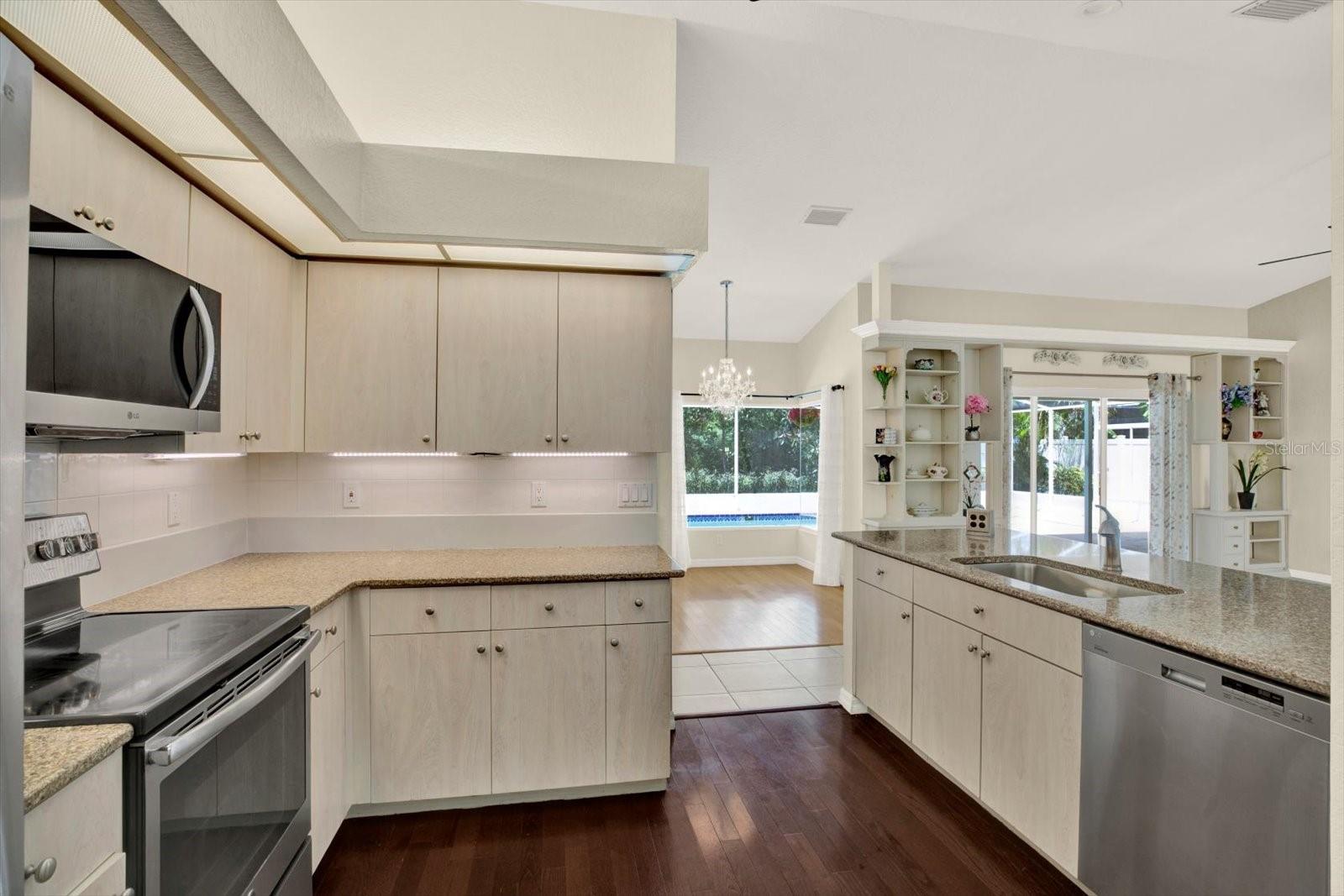 ELLINGTON ESTATES NORTH - Residential
