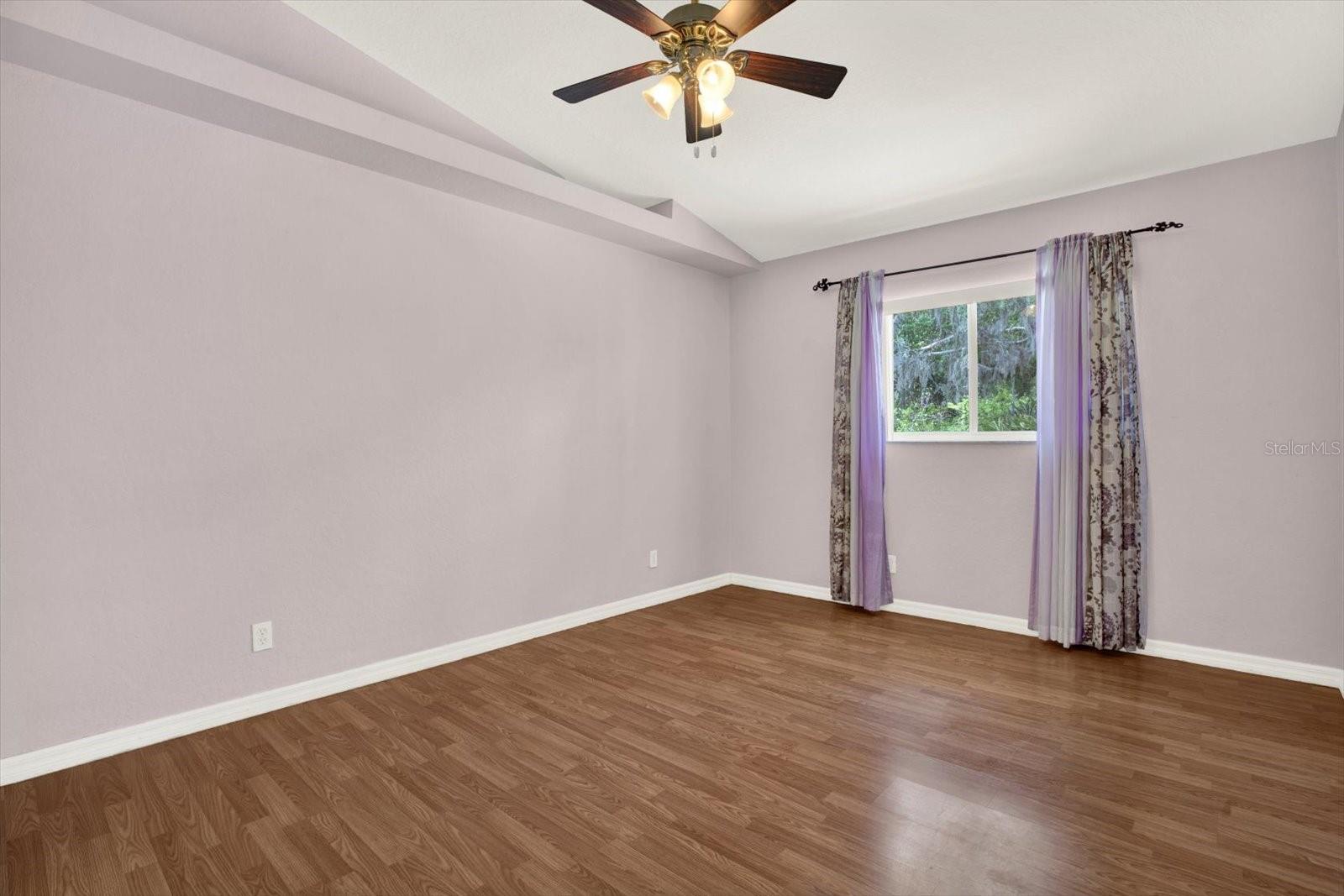 ELLINGTON ESTATES NORTH - Residential